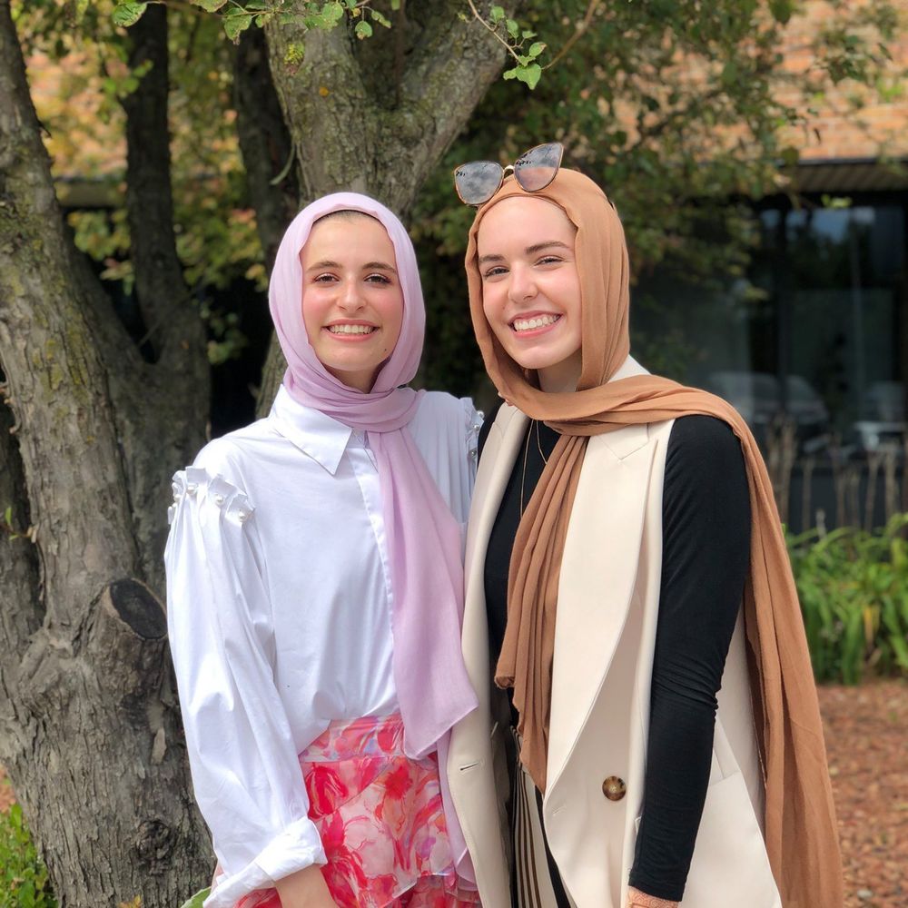 Meet your Posher, Reema